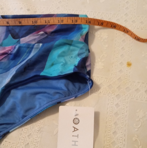 🆕 Athleta Malibu Printed Boyshort in Make A Splash, XS, NWT - Picture 14 of 15